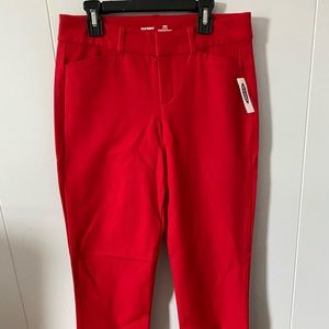 Old navy pinkie pant, never worn!